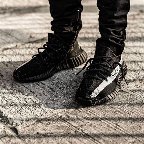 adidas yeezy core black white.